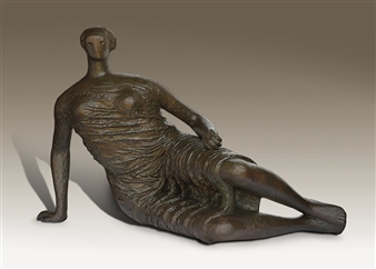 Draped Reclining Woman - Henry Moore