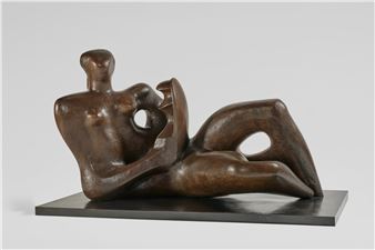 Reclining Mother and Child - Henry Moore